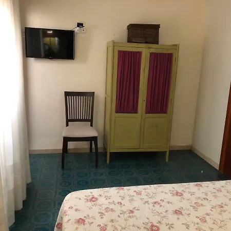 Guest house 